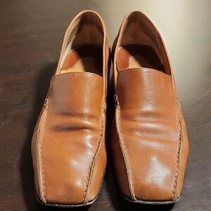 Bisou Bisou Hampshire in Camel flats